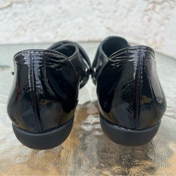 Un Tour En Ville Black Patent and Metallic Grey Leather Square Toe Slip On Shoes - Picture 7 of 12